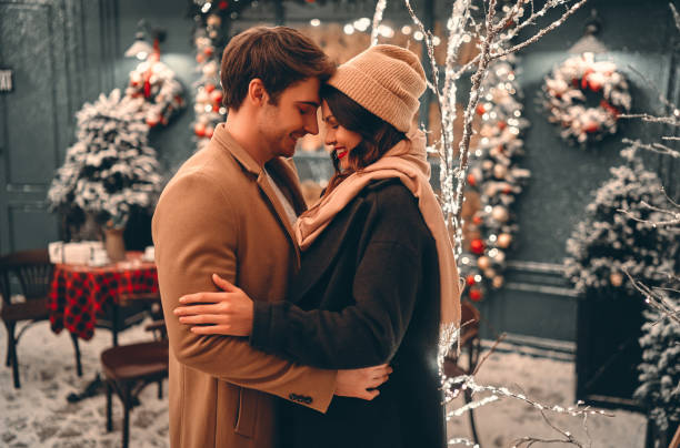 6 Cute Things Couples Do at Christmas